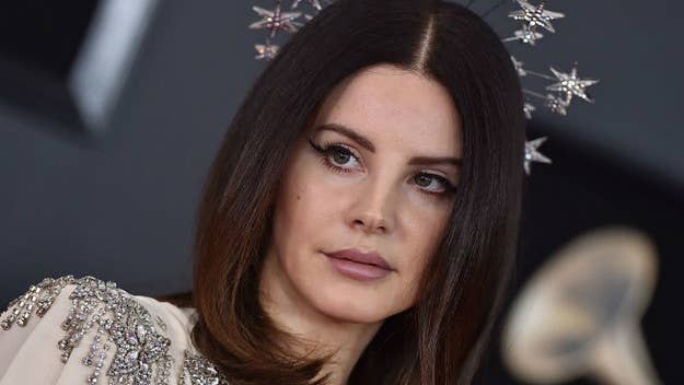Lana Del Rey is moving forward with her performance at the Meteor Festival in Israel. Palestinian activists have tried to get her to refuse to perform but Rey says she wants to bring 'a loving energy' to the city.