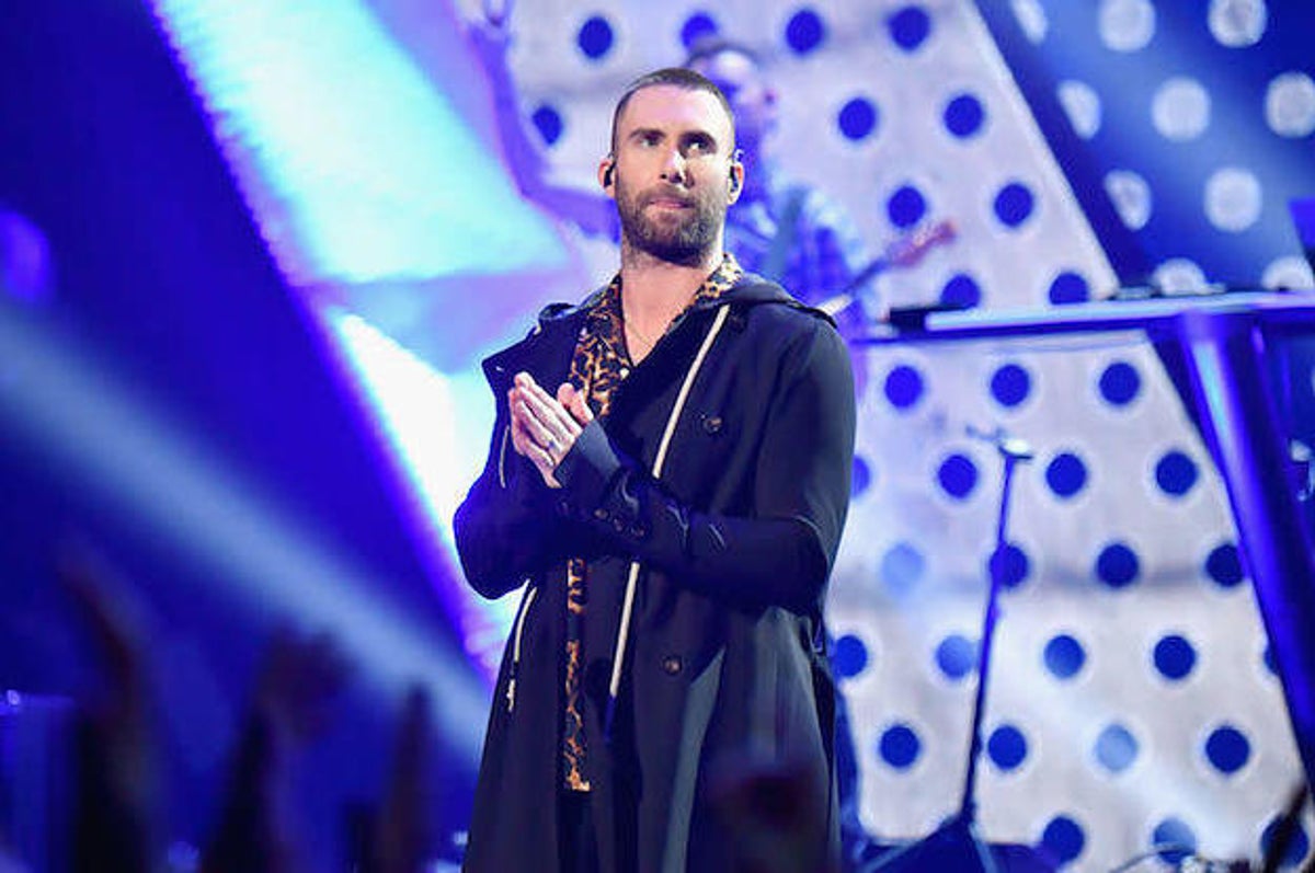 Twitter not kind to Maroon 5's Super Bowl halftime show