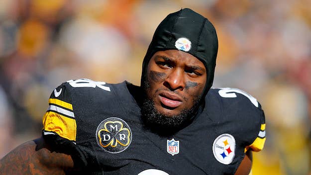 Former Steeler James Harrison has some thoughts on Le'Veon Bell's ongoing holdout. The former Defensive Player of the Year knows the Steelers organization well.