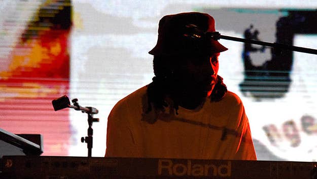 Dev Hynes is gearing up to drop his fourth studio album as Blood Orange, 'Negro Swan,' and to coincide with its impending release, he's stopped by 'Jimmy Kimmel Live!' to perform his new song "Chewing Gum."