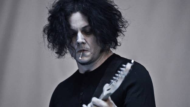 The Black Keys' Patrick Carney sent out a series of tweets claiming that Jack White tried to fight him in a NYC bar.