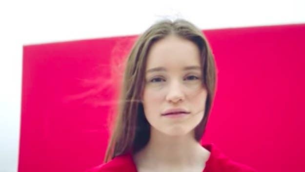 A colorful video for Sigrid's catchy debut single.