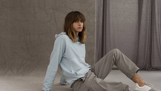Les Basics SS19 sees the brand focus on softening their colour palette and extending their aesthetic through silhouette revisions. 

