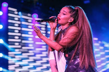 Ariana Grande performance