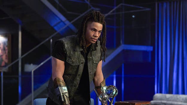 Khalil Payne (Jordan Calloway) is returning as DC villain Painkiller in the second season of Black Lightning. Showrunner and executive producer Salim Akil made the announcement during a Black Lightning Comic-Con panel on Saturday.