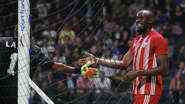 8-time Olympic gold medalist Usain Bolt is currently in advanced talks to get a six-week trial with the Central Coast Mariners of the Australian A-League. 