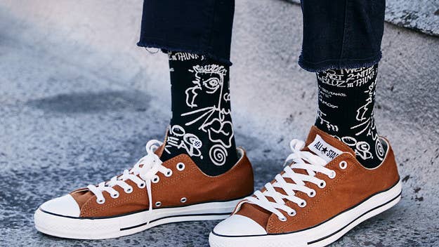 Stance honours renowned graffiti artist and painter of the late 70's and 80's American punk scene, Jean-Michel Basquiat