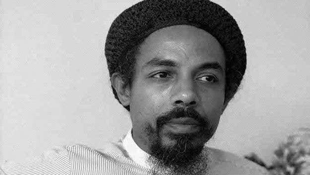 The Last Poets member and hip-hop pioneer has died at 74. Dream Hampton, Last Poets band members, and hip-hop fans mourn him on social media.