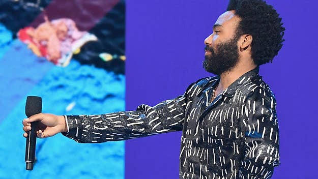 Oh hell yeah. New Gambino alert. Early Wednesday, fans were presented with the surprise two-song EP 'Summer Pack' featuring "Summertime Magic" and "Feels Like Summer."