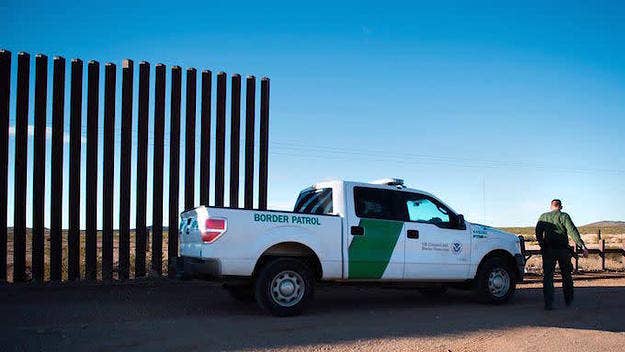 Five undocumented immigrants were killed on Sunday when the vehicle transporting them crashed during a car chase with border patrol agents and a sheriff's deputy. 