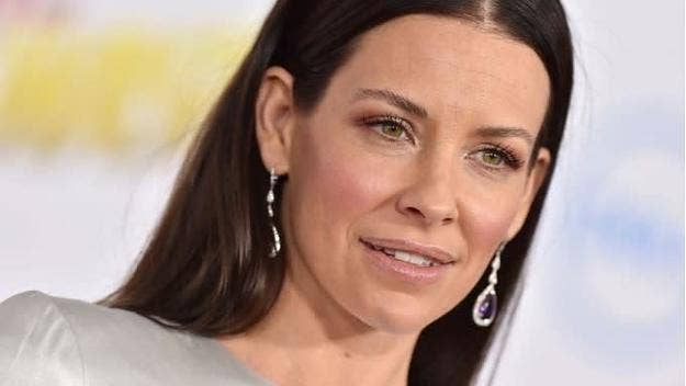 After suiting up as the Wasp in Marvel's latest film, Evangeline Lilly is fanning the flames of rumors that an all-women MCU/'Avengers' film could be in the cards.