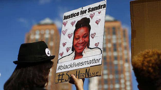 Prosecutors dropped the only criminal charge filed against the Texas trooper who arrested Sandra Bland.