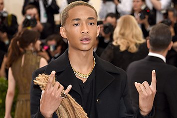 Jaden Smith and Riley Keough Star Together in Louis Vuitton Campaign – WWD