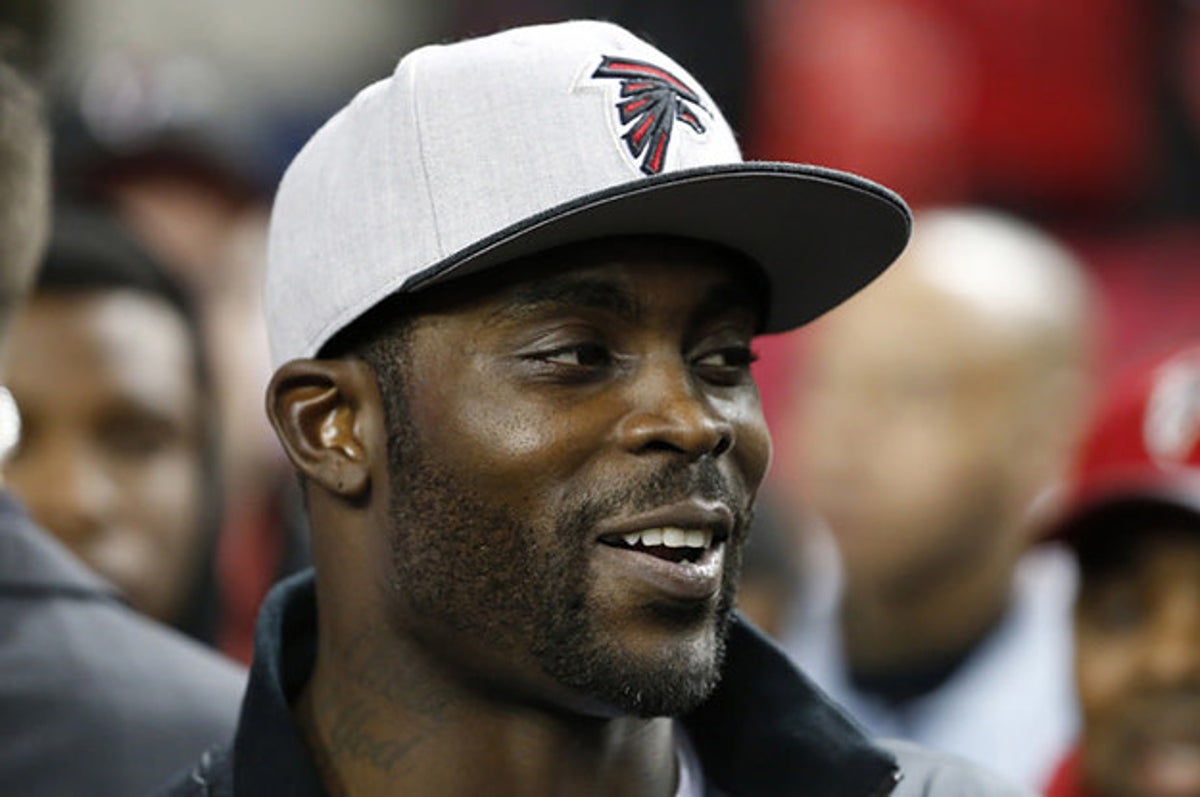 Mike Vick's Ready to Dominate a New Flag Football League, Says He's Done  With the NFL