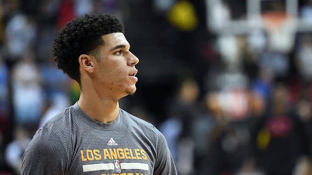 Lakers fans were here for every minute of the Lonzo Ball experience.