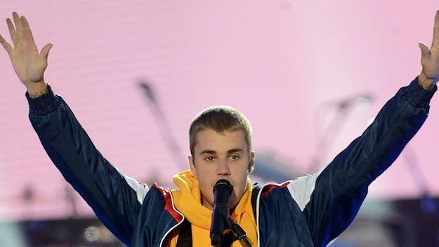 Ole Miss sent Justin Bieber a personalized jersey and the Twittersphere was not impressed.