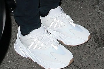 Kanye West Adidas Yeezy Runner White