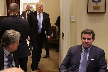 donald trump meets with kevin plank