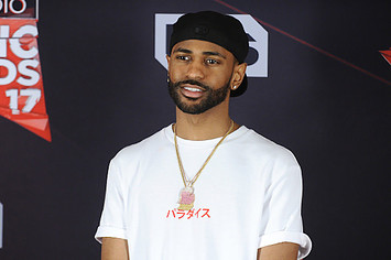 Rapper Big Sean poses in the press room at the 2017 iHeartRadio Music Awards