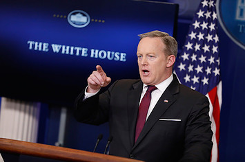 Sean Spicer holds the daily briefing