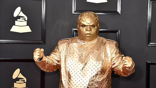 CeeLo Green showed up at the Grammys in all gold everything, and had everyone puzzled.