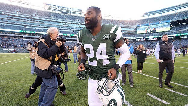 Darrelle Revis, the New York Jets’ well-known defensive back and seven-time Pro Bowler, was involved in a street fight in Pittsburgh early Monday morning.
