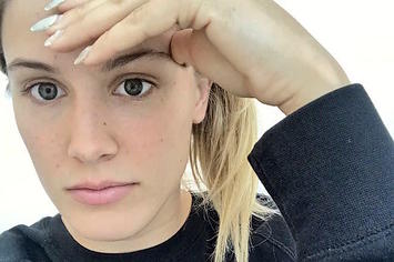Genie Bouchard reflects on decision to accept date with random guy on Twitter.