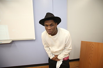 Jay Electronica poses backstage at Florida Memorial University