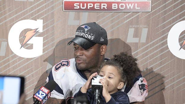 The New England Patriots tight end Martellus Bennett penned a series of inspirational tweets Wednesday, challenging kids to dream bigger than sports.