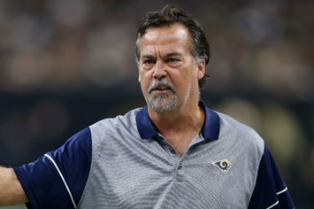 Jeff Fisher argues a call
