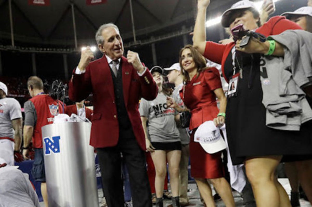 Arthur Blank to send all Falcons employees to Super Bowl