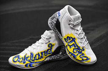 Stephen Curry's New Shoes Honor Warriors' Championship Mindset - Sports  Illustrated FanNation Kicks News, Analysis and More