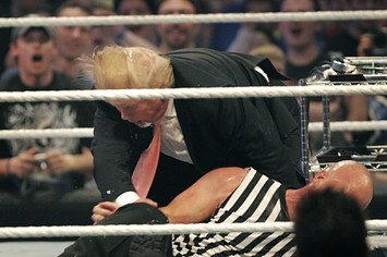 Stone Cold Steve Austin Stunner Donald Trump WrestleMania 23