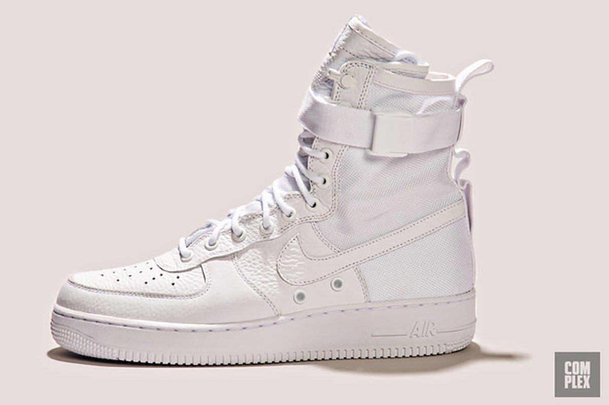 Inpakken vervagen Hobart Everything You Need to Know About the Nike SF AF1 | Complex