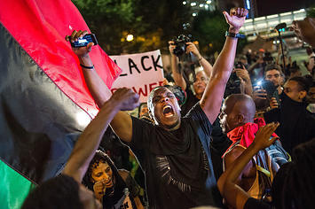 Charlotte protest photo by Sean Rayford.