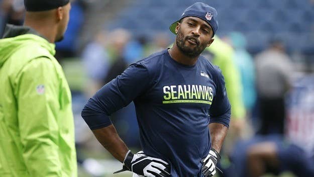 Watch Seahawks wide receiver Doug Baldwin call for all 50 states to review police training policies during a press conference on Thursday.