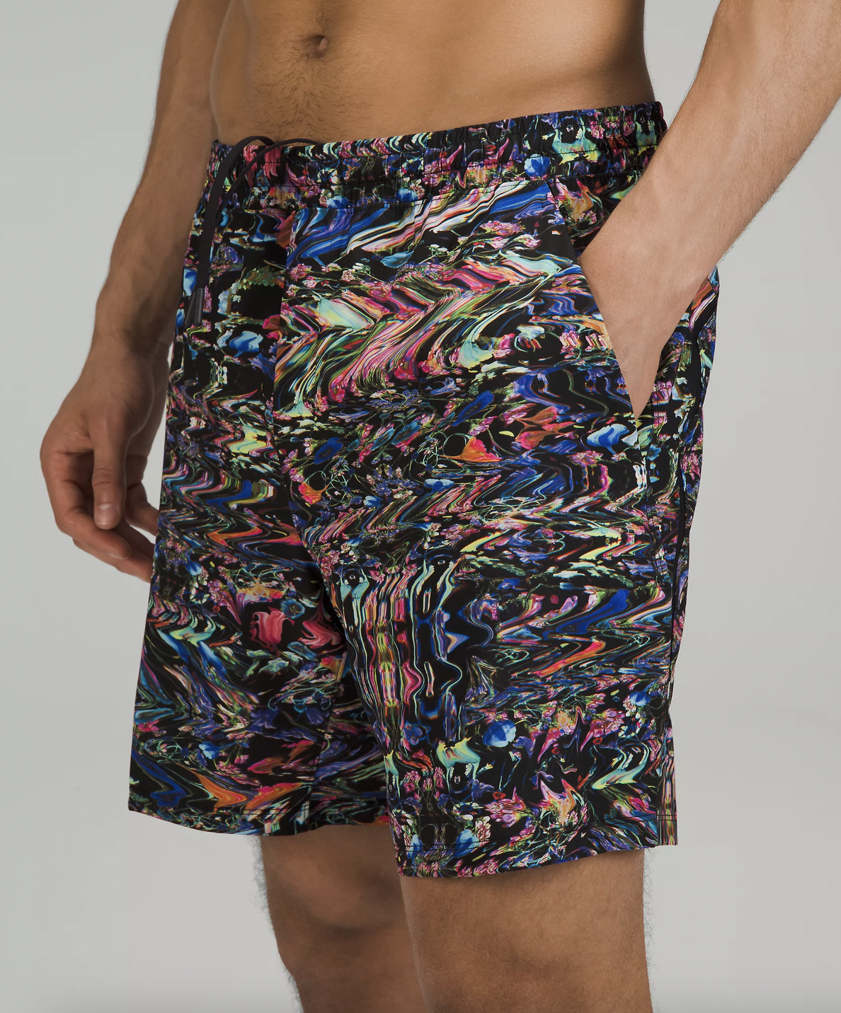 a close up of the linerless training shorts