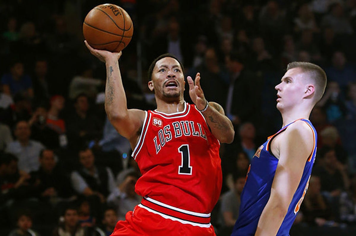 Derrick Rose traded by Chicago Bulls to New York Knicks for 3