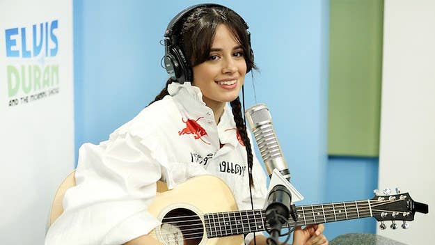 Camila Cabello, queen of the guitar. 