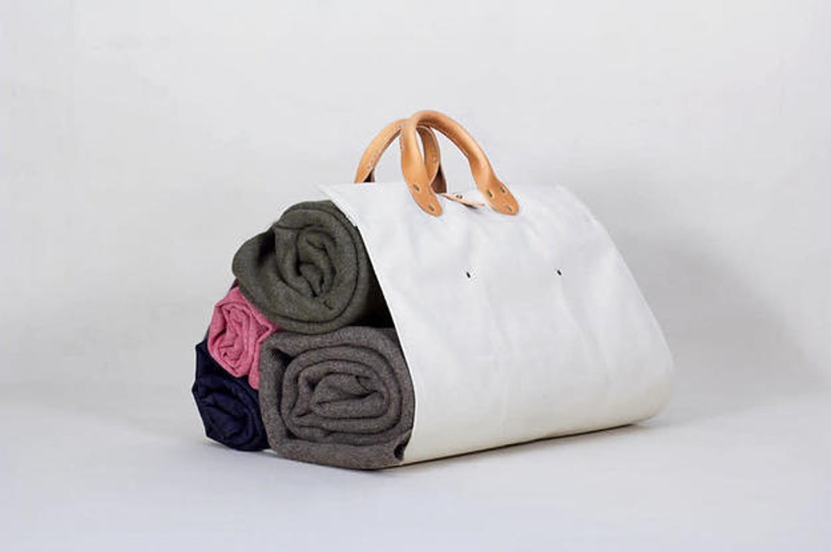 Should Men Wear a Mini Bag? - PurseBlog