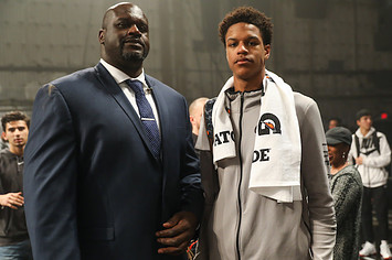 Shaquille and Shareef O'Neal (R) at the Jordan Brand Future of Flight Showcase.