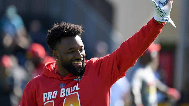 A NFL insider says the Dolphins traded Pro Bowl wide receiever Jarvis Landry to the Browns for two draft picks.