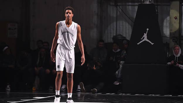 Following his de-commitment from Arizona, Shaq's son Shareef O'Neal has reportedly committed to UCLA.