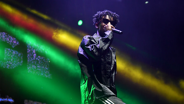 WATCH] 21 Savage Joined by Post Malone and Metro Boomin During