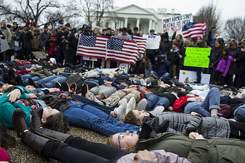 Demonstrators supporting gun control reform