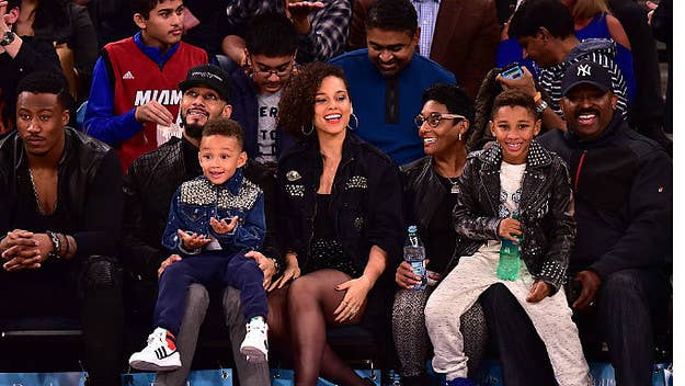 Alicia Keys thinks it'd be cool if her family could follow in the footsteps of the legendary Jackon 5.