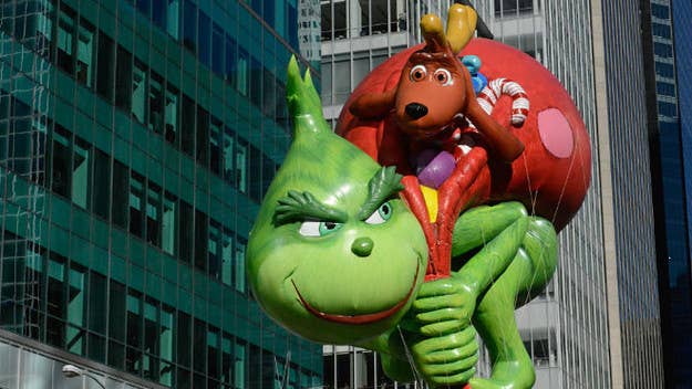 The Grinch tries to silence Pharrell's "Happy" in new trailer.