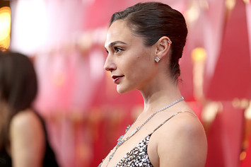 al Gadot attends the 90th Annual Academy Awards.