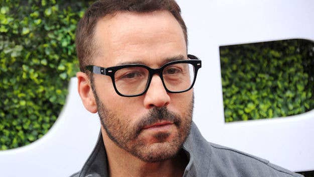 New allegations against 'Entourage' actor Jeremy Piven come to light.