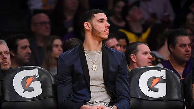 Lonzo Ball showed out with a lip sync performance of "Bad and Boujee."